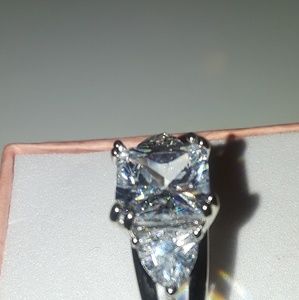 925 stamped white sapphire gemstone size 7